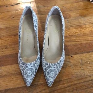 Wedding heels? Maybe! SIZE 4 - Never worn